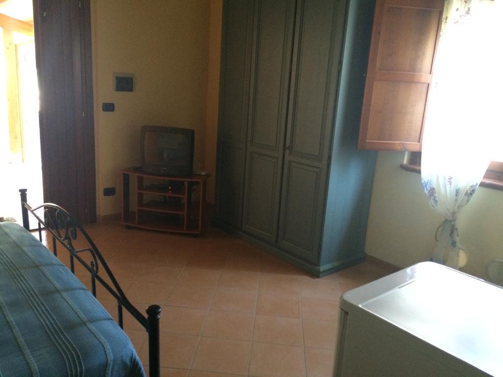 Villa Societa Agricola Mg Florplant Francavilla Marittima Habitación foto